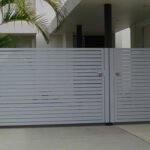 3/4 Split Driveway Gates | Metal Driveway Gate | Iron Driveway Gate | Driveway Gate | UKB3