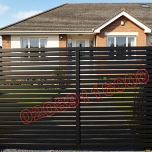 Bespoke Modern Horizontal Slat Privacy Metal Driveway Gates UKMDG149