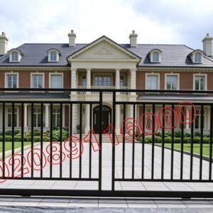 Minimalist Flat Top Metal Driveway Gates UKMDG59