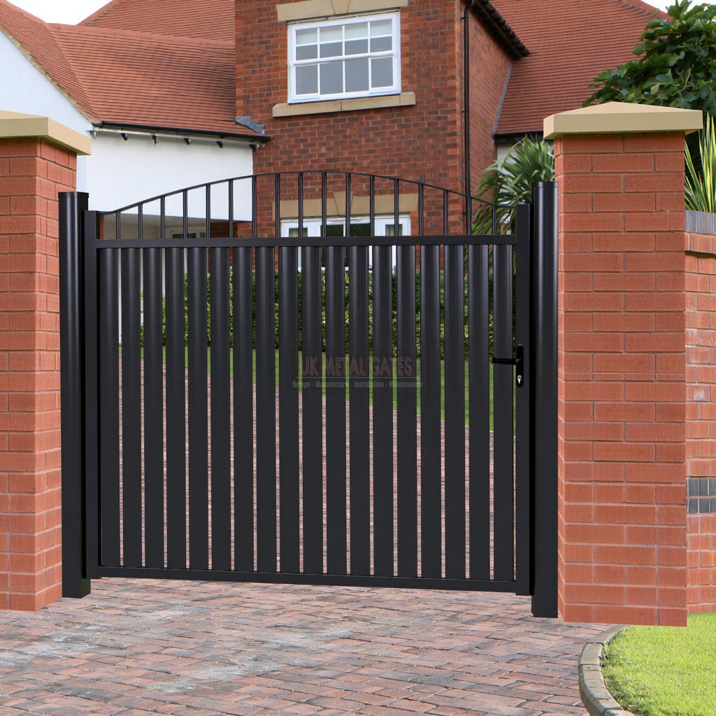 Aluminium Garden Gate – Vertical Bar (Pillar-Set), Period conversion courtyard