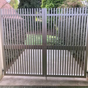 Aluminium Garden Gate – Open Vertical Bar, Coastal cottage garden