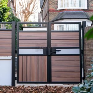 Oak Mixed Slat 3/4 Split Composite Driveway Gates