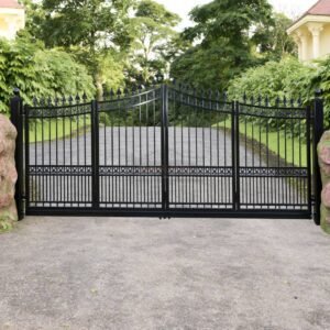 Ornate Bi-Fold Gate (6-Leaf) – Gated Community