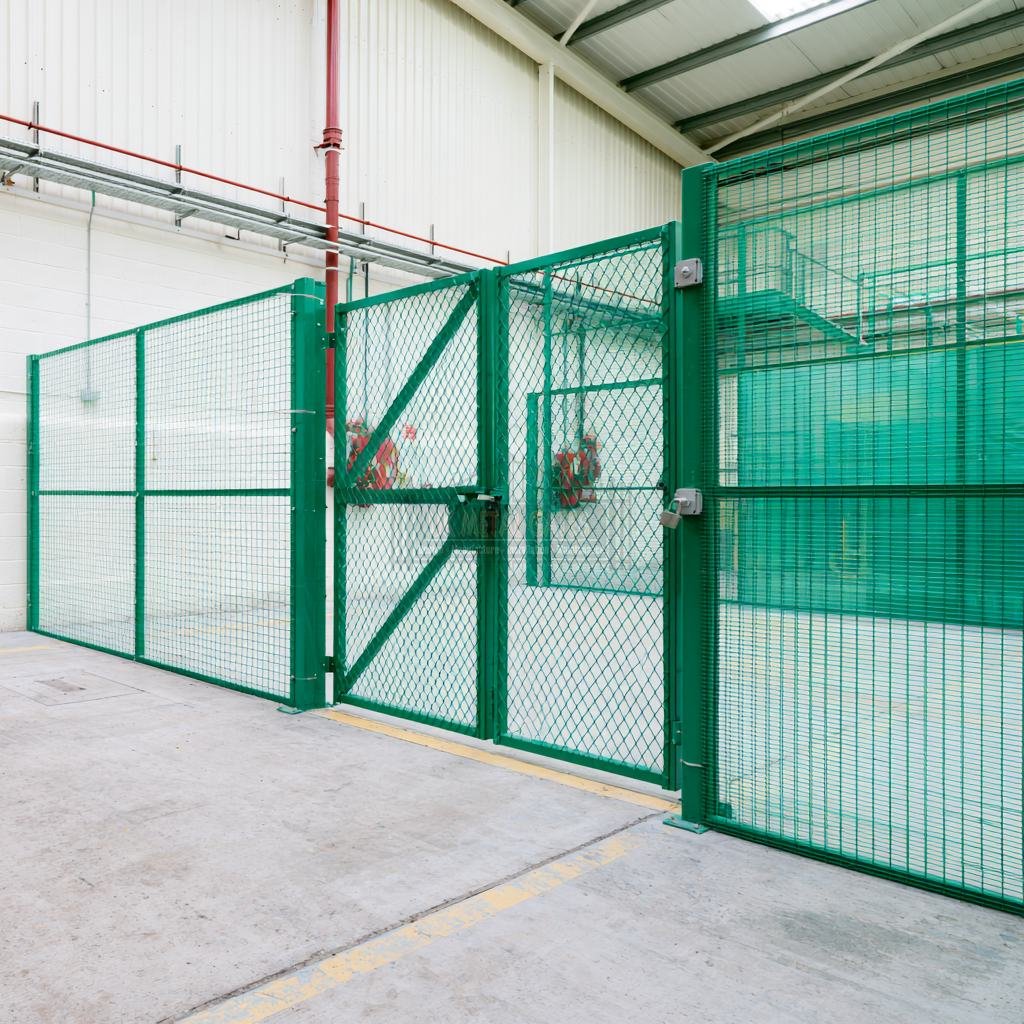 Mesh Double Gate for Distribution Warehouse
